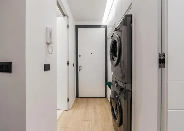 Hill Side 4 By Ps דירה *