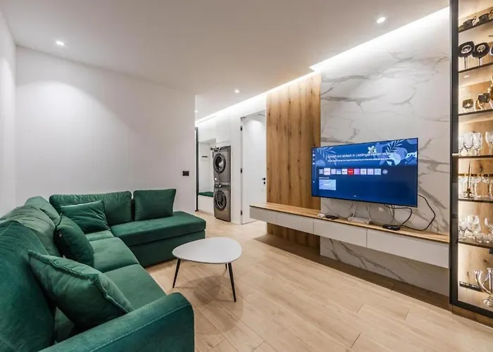 Hill Side 4 By Ps דירה *